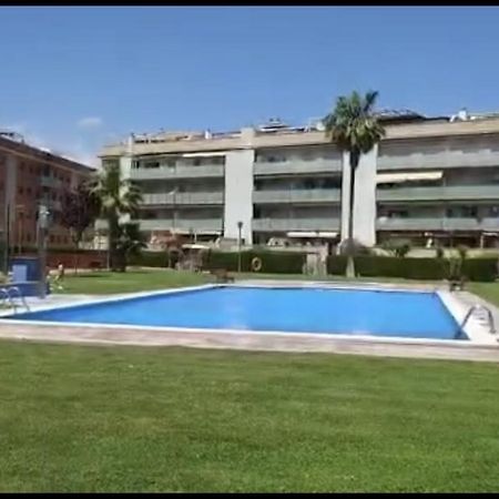 Riu - Apartamento En Primera Linea De Mar Con Piscina Кубельес Экстерьер фото